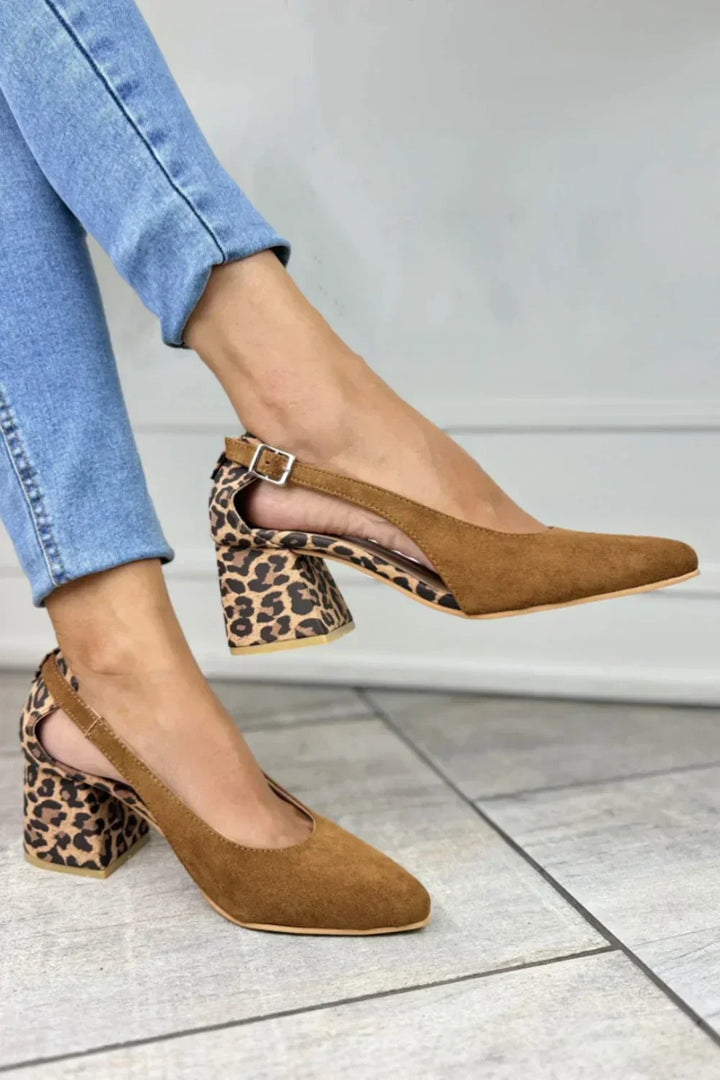 DECOLLETE SLINGBACK CON TACÓN LEOPARDO
