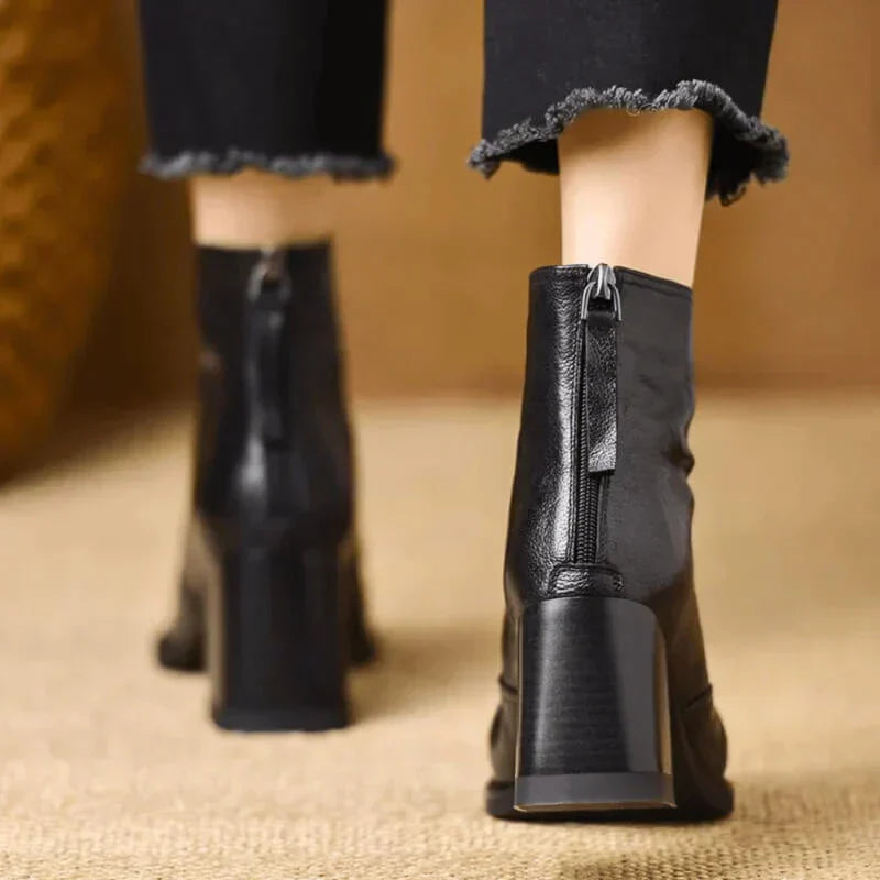 Isabelle | Botines de cuero cómodos con puntera y altura de tobillo
