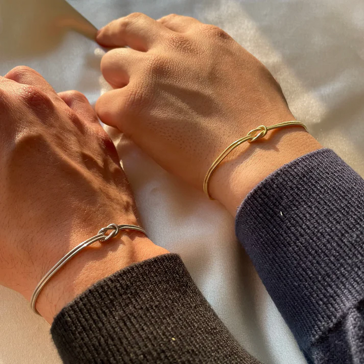 Pulsera del Nudo Eterno™ | 1+1 Gratis – Un Símbolo de un Vínculo Inquebrantable